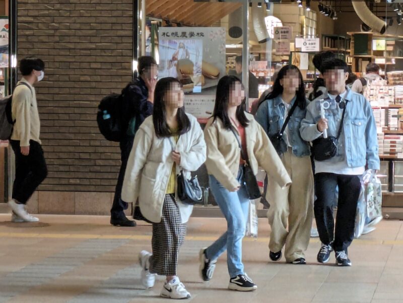 札幌駅 服装ウォッチング