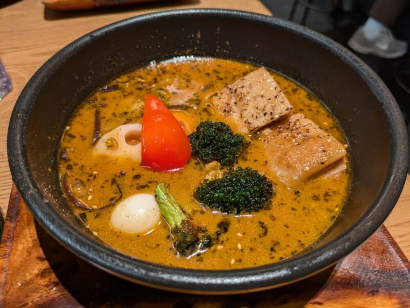 GARAKU スープカレー とろとろ炙り焙煎角煮