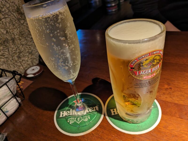 GARBANZO ガルバンゾ 札幌 澄川 ビールと樽出しスパークリングワイン