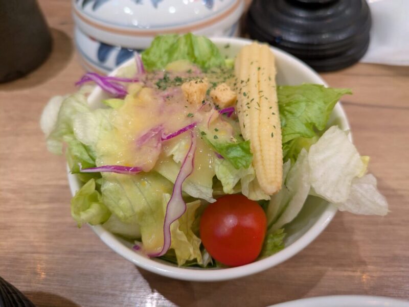 十勝豚丼いっぴん サラダ