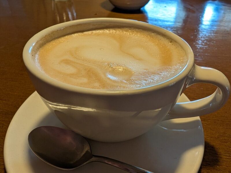 クレープリー月 カフェラテ