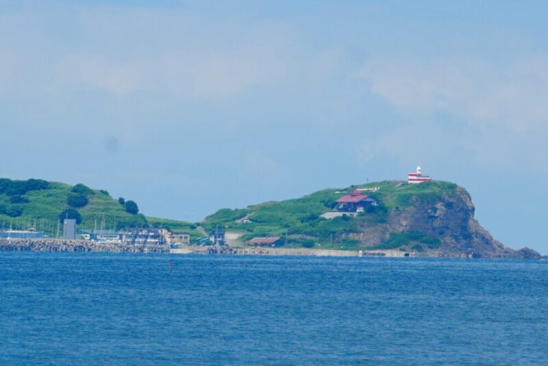 あさり屋 小樽朝里の燻製棒寿司屋 席から見える風景 小樽の海と山々