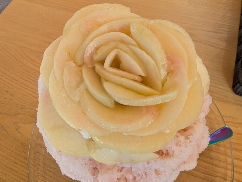 おたると果実 桃かき氷 季節限定