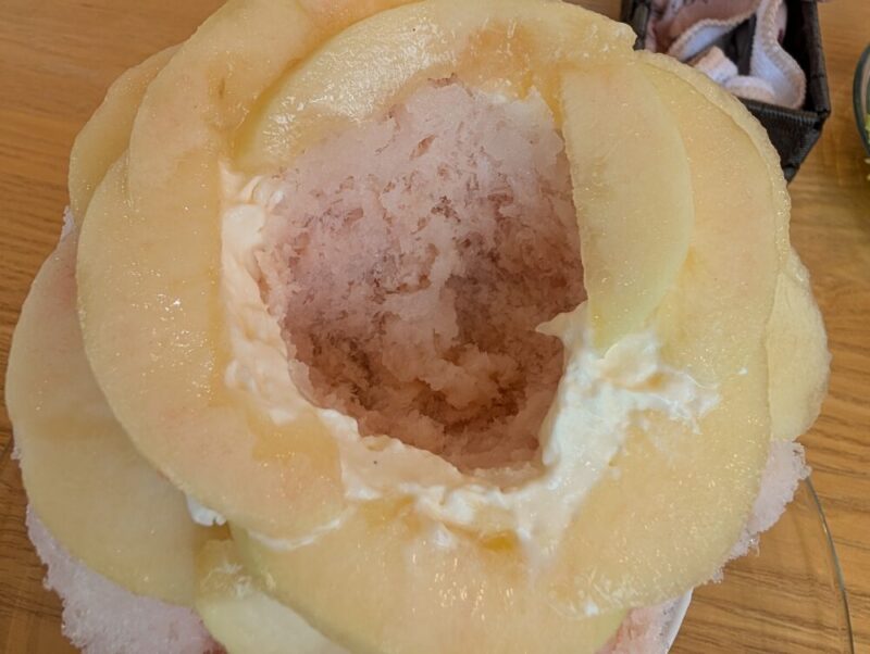 おたると果実 桃かき氷 季節限定