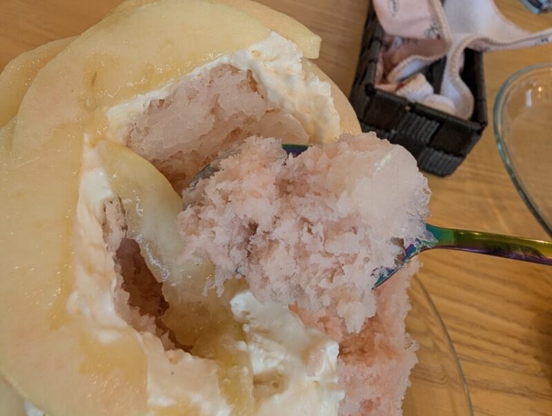 おたると果実 桃かき氷 季節限定