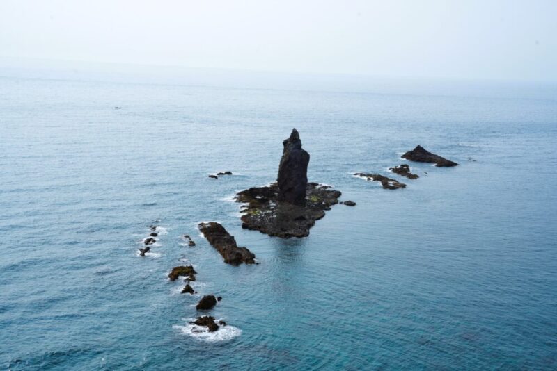 積丹 神威岬 神威岩 メノコ岩