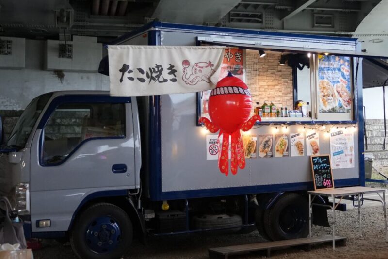 川見2025 豊平川 幌平橋 キッチンカー