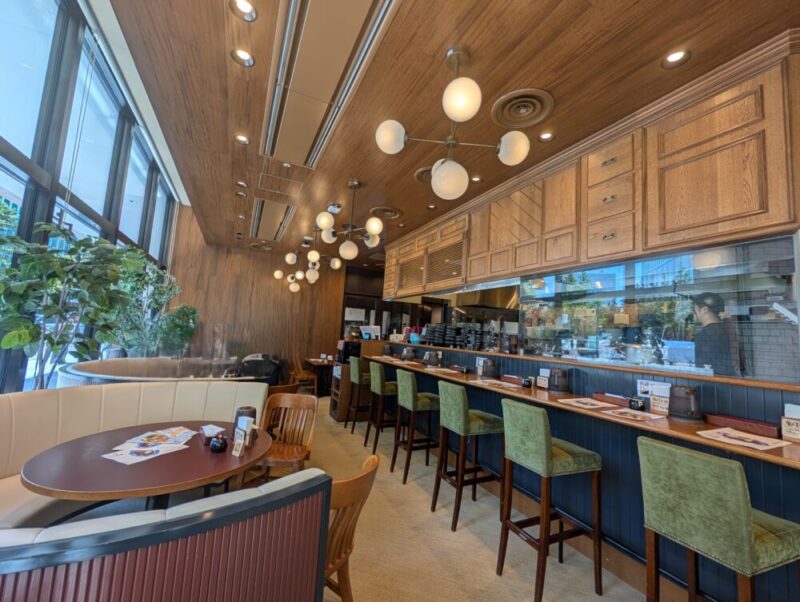 山本のハンバーグ札幌miredo店 店内
