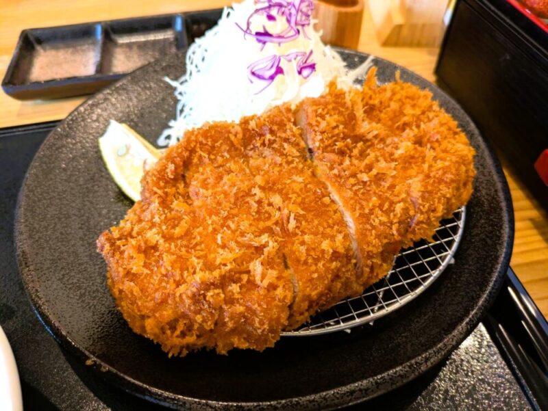 いっぺこっぺ西岡店 特ロースかつカレー とんかつ檍のカレー屋