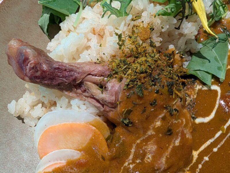 休日洋麺店 休日のバターチキンカレー