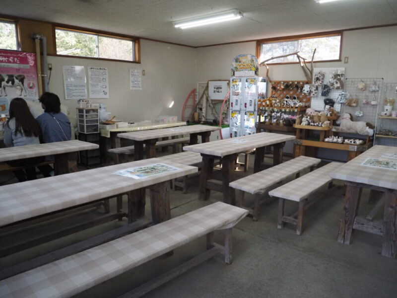 サイロ売店の店内